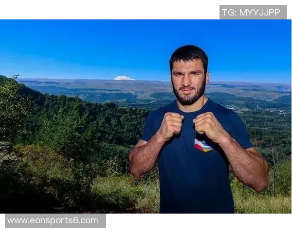 克劳福德与帕奎奥巅峰对决谁能称霸拳坛历史的传奇之战